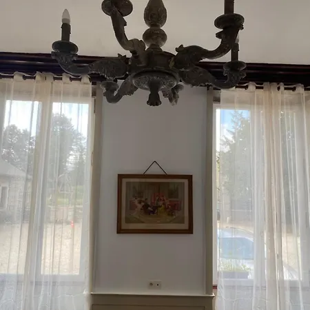 Chateau Villa *