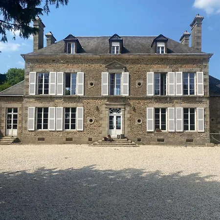 Villa Chateau Saint-Cyr-en-Pail